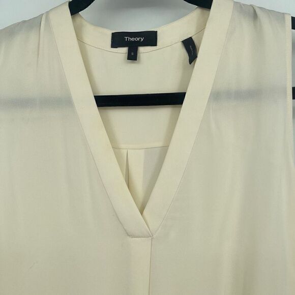 Theory Women’s Cream V-Neck Sleeveless Silk Blend Blouse Size Small - Picture 2 of 5